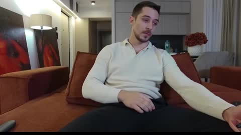 Snapshot of mrgreeneyes01 chatting on December 4, 2025, 2:48 pm juan luis online show from December 4, 2025, 2:48 pm