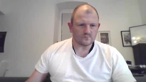 mrhotsex69 online show from October 27, 2025, 4:22 pm