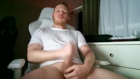 Snapshot of mrricky87 chatting on October 31, 2025, 7:53 am mrricky87 online show from October 31, 2025, 7:53 am