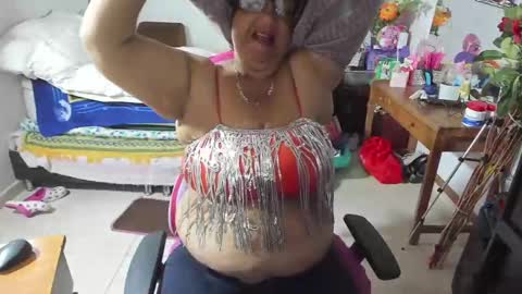Snapshot of mrs_mommy chatting on September 21, 2025, 11:17 pm mrs_mommy online show from September 21, 2025, 11:17 pm