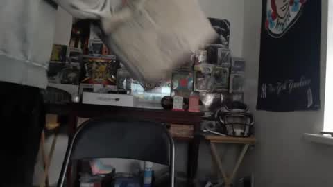 Snapshot of mrsoonicexrated chatting on February 16, 2025, 3:27 pm mrsoonicexrated online show from February 16, 2025, 3:27 pm