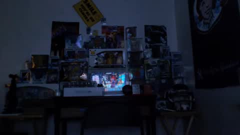 Snapshot of mrsoonicexrated chatting on February 16, 2025, 10:32 pm mrsoonicexrated online show from February 16, 2025, 10:32 pm