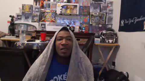 Snapshot of mrsoonicexrated chatting on February 18, 2025, 6:48 am mrsoonicexrated online show from February 18, 2025, 6:48 am