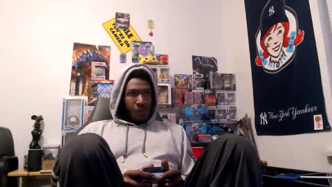 Snapshot of mrsoonicexrated chatting on October 18, 2025, 12:24 am mrsoonicexrated online show from October 18, 2025, 12:24 am