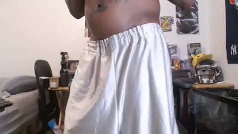 mrsoonicexrated online show from November 22, 2025, 3:05 am