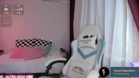 Snapshot of ms_allison chatting on March 9, 2025, 9:03 pm Allison online show from March 9, 2025, 9:03 pm