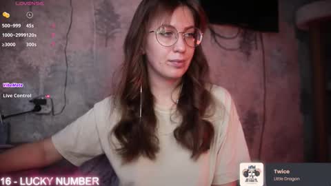 Snapshot of ms_allison chatting on October 20, 2025, 12:05 pm Allison online show from October 20, 2025, 12:05 pm