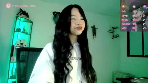 Snapshot of ms_lissa chatting on October 18, 2025, 11:49 pm MISS LISSA online show from October 18, 2025, 11:49 pm