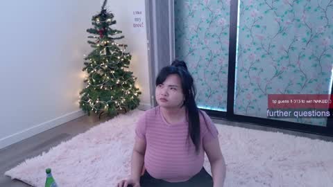 Snapshot of ms_mochii chatting on January 15, 2025, 10:13 pm R o r i SnapChat heyroriv2 wednesday - sunday Noon oclock mountain - 5pm mountain online show from January 15, 2025, 10:13 pm