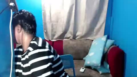 Nathalie online show from November 11, 2025, 6:57 am