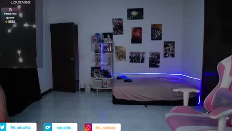 Snapshot of ms_ratuelita chatting on February 27, 2025, 9:47 pm Manuela3 online show from February 27, 2025, 9:47 pm