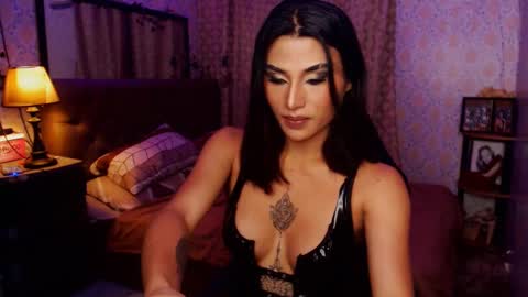 Snapshot of msasianbigcockts chatting on January 3, 2025, 10:20 am Thea online show from January 3, 2025, 10:20 am