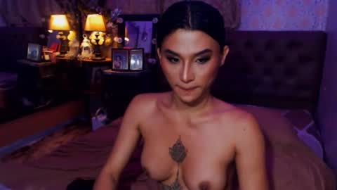 Snapshot of msasianbigcockts chatting on January 12, 2025, 1:37 pm Thea online show from January 12, 2025, 1:37 pm