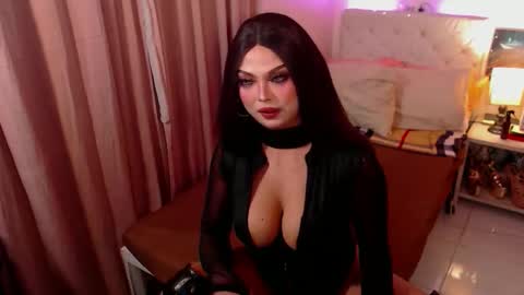 Snapshot of msgoldencum chatting on October 23, 2025, 11:42 am MSGOLDENCUM online show from October 23, 2025, 11:42 am
