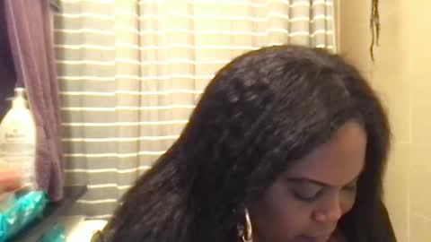 Chocolate  Candy   Stick online show from January 21, 2025, 11:02 pm