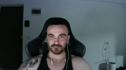 Snapshot of mu5clemania chatting on February 1, 2025, 5:26 pm Victor online show from February 1, 2025, 5:26 pm