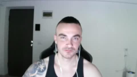 Snapshot of mu5clemania chatting on February 12, 2025, 8:16 am Victor online show from February 12, 2025, 8:16 am