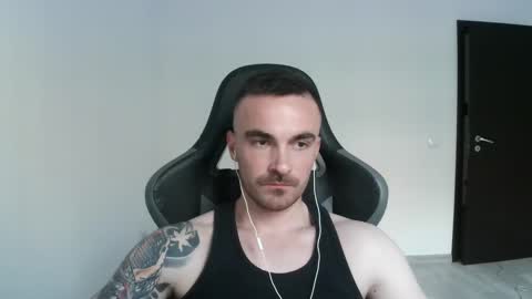 Snapshot of mu5clemania chatting on March 7, 2025, 3:28 pm Victor online show from March 7, 2025, 3:28 pm