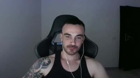 Snapshot of mu5clemania chatting on March 9, 2025, 4:55 pm Victor online show from March 9, 2025, 4:55 pm