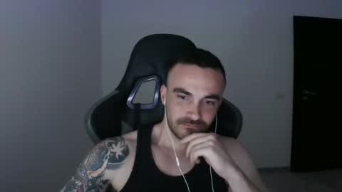 Snapshot of mu5clemania chatting on March 10, 2025, 6:12 pm Victor online show from March 10, 2025, 6:12 pm