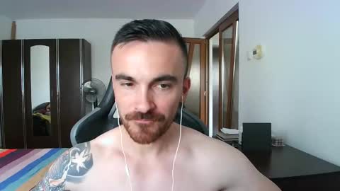 Snapshot of mu5clemania chatting on September 9, 2025, 10:48 am Victor online show from September 9, 2025, 10:48 am