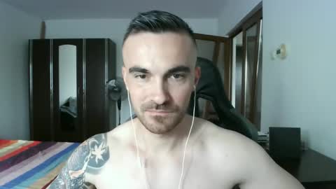 Snapshot of mu5clemania chatting on September 12, 2025, 6:13 am Victor online show from September 12, 2025, 6:13 am