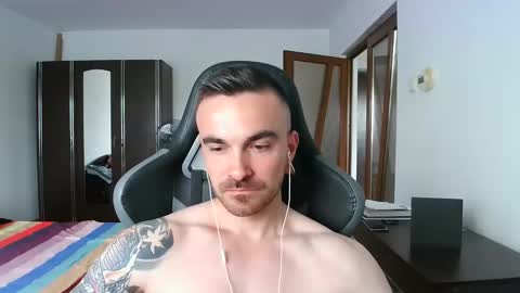 Snapshot of mu5clemania chatting on September 13, 2025, 6:35 am Victor online show from September 13, 2025, 6:35 am