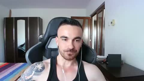 Snapshot of mu5clemania chatting on September 14, 2025, 5:50 am Victor online show from September 14, 2025, 5:50 am