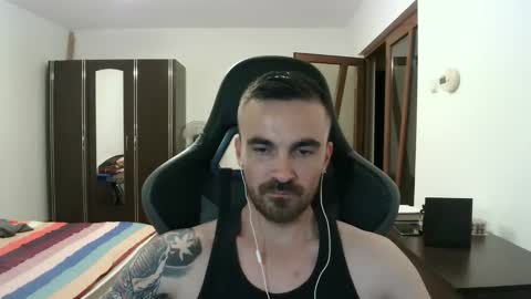 Snapshot of mu5clemania chatting on September 21, 2025, 4:52 pm Victor online show from September 21, 2025, 4:52 pm