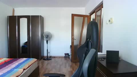 Snapshot of mu5clemania chatting on September 23, 2025, 9:34 am Victor online show from September 23, 2025, 9:34 am