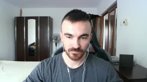 Snapshot of mu5clemania chatting on October 5, 2025, 6:45 am Victor online show from October 5, 2025, 6:45 am