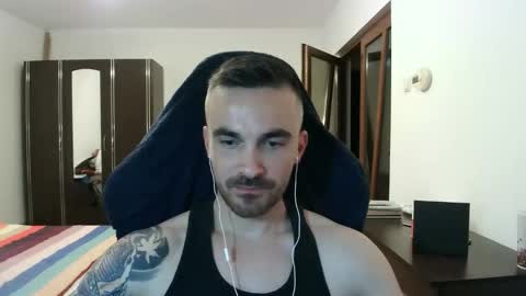 Snapshot of mu5clemania chatting on October 24, 2025, 4:14 pm Victor online show from October 24, 2025, 4:14 pm