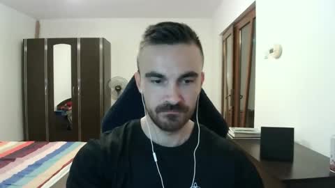 Snapshot of mu5clemania chatting on November 1, 2025, 4:53 pm Victor online show from November 1, 2025, 4:53 pm