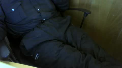 Snapshot of muller520 chatting on October 10, 2025, 5:23 pm muller520 online show from October 10, 2025, 5:23 pm