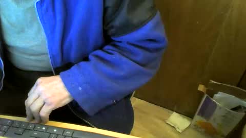 Snapshot of muller520 chatting on November 22, 2025, 6:45 am muller520 online show from November 22, 2025, 6:45 am