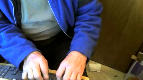 Snapshot of muller520 chatting on November 23, 2025, 7:41 am muller520 online show from November 23, 2025, 7:41 am