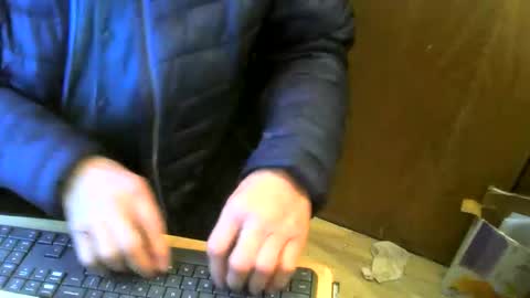 Snapshot of muller520 chatting on December 2, 2025, 9:14 am muller520 online show from December 2, 2025, 9:14 am