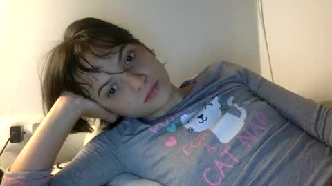 Snapshot of munchi_ chatting on December 9, 2024, 11:15 am   online show from December 9, 2024, 11:15 am