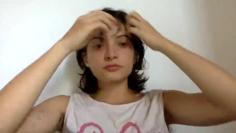 Snapshot of munchi_ chatting on February 7, 2025, 12:28 pm   online show from February 7, 2025, 12:28 pm