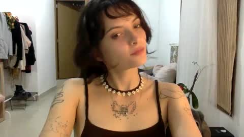 Snapshot of munchi_ chatting on February 20, 2025, 1:46 am   online show from February 20, 2025, 1:46 am