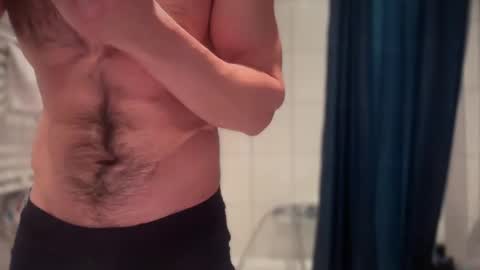 musclehair3 online show from February 22, 2025, 8:18 am