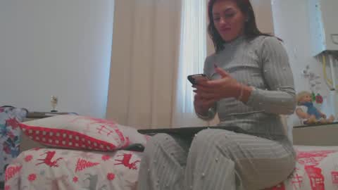 Snapshot of musclesqueen chatting on January 14, 2025, 1:38 pm MusclesQueen online show from January 14, 2025, 1:38 pm