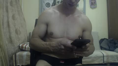Snapshot of musculargod chatting on December 20, 2024, 10:00 pm SexyMuscled online show from December 20, 2024, 10:00 pm