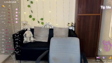 Jenya online show from January 18, 2025, 2:03 am