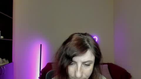 Jenya online show from March 1, 2025, 5:31 am