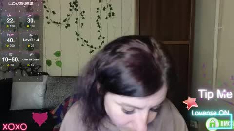 Jeneva online show from November 6, 2025, 6:53 pm