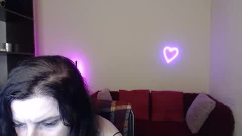 Jeneva online show from November 28, 2025, 7:05 pm