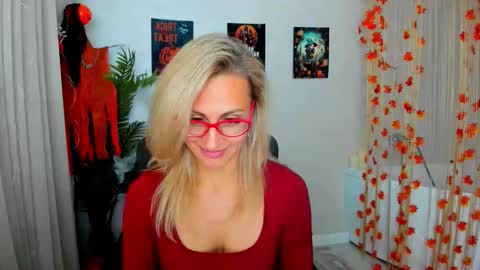 Snapshot of museofstage chatting on October 23, 2025, 11:42 am Diana online show from October 23, 2025, 11:42 am