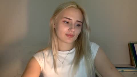 musescorner online show from December 2, 2025, 5:08 pm