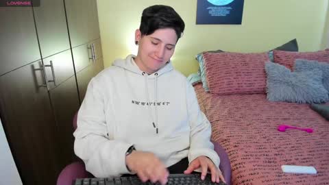 VALENTINA Luna  online show from January 6, 2025, 3:20 am